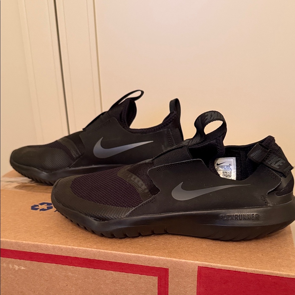 Nike kids Black Flex Running Shoes